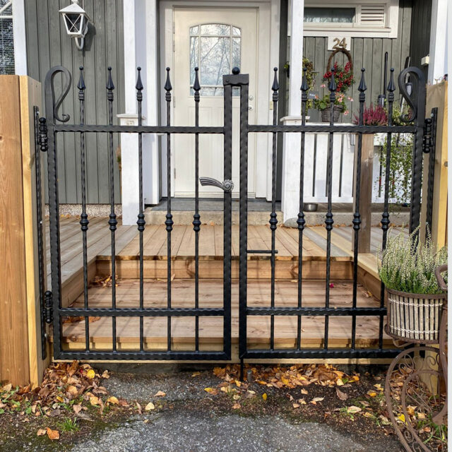 takorautainen portti