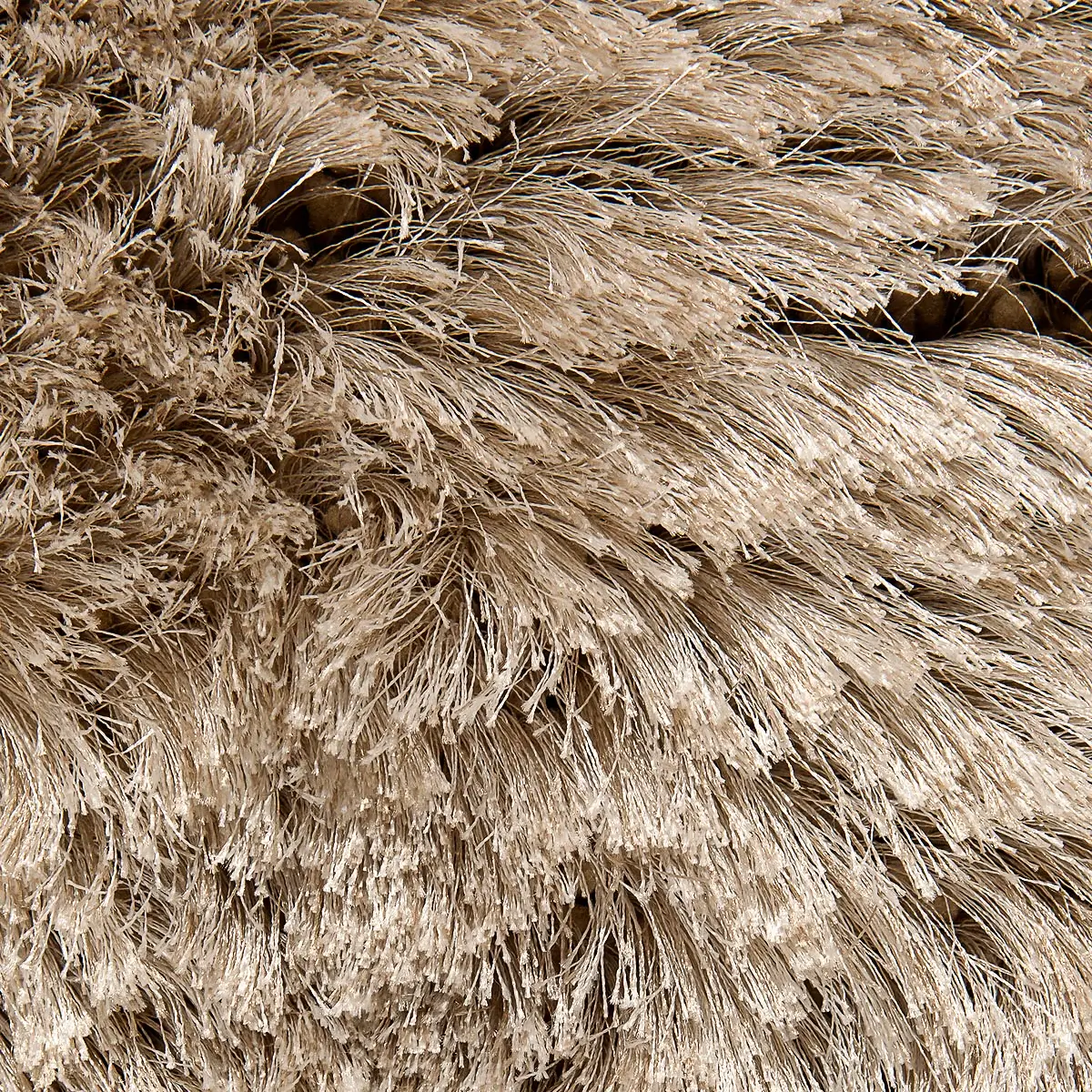 Adore matto kahvinruskea coffee | Sisustusliike Portiikki Adore matto, kahvinruskea matto, pehmeä matto, matto makuuhuoneeseen, makuuhuoneen matto, olohuoneen matto, matto olohuoneeseen, Adore matto Coffee, Adore matto kahvinruskea