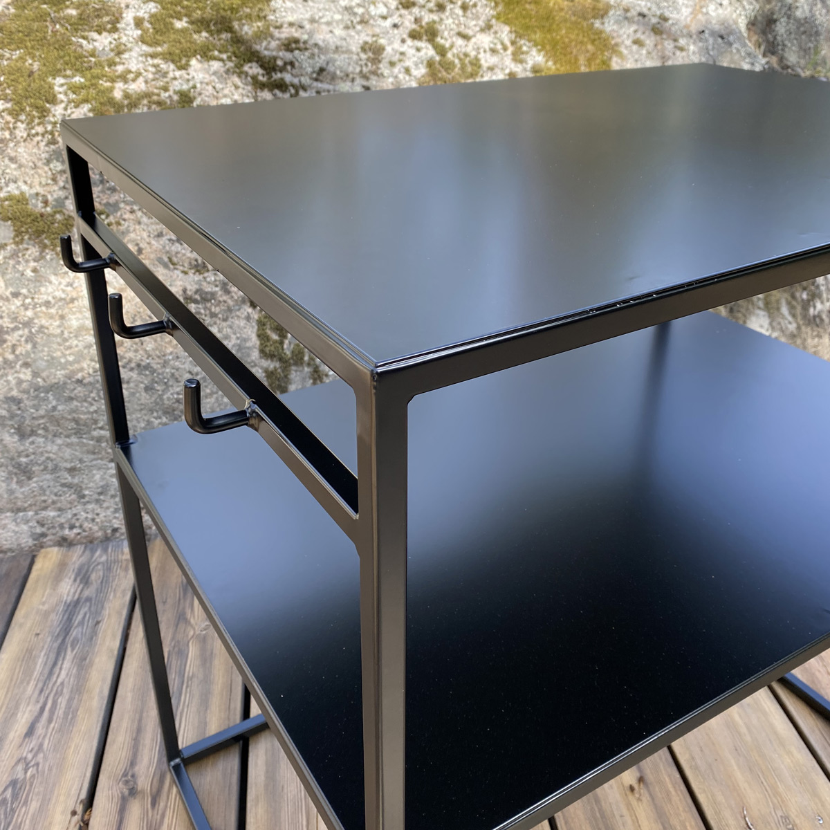 Poyta-pizzauunin-alle | Sisustusliike Portiikki Pöytä pizzauunin alle