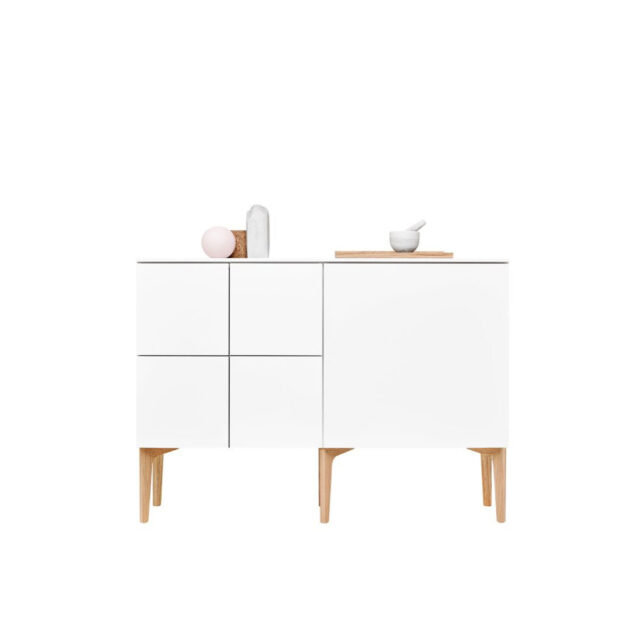 Lundia Fuuga senkki on väriltään valkoinen ja edustaa skandinaavista tyyliä.